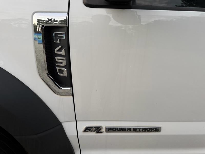 Ford F-450 Super Duty Chassis  2019