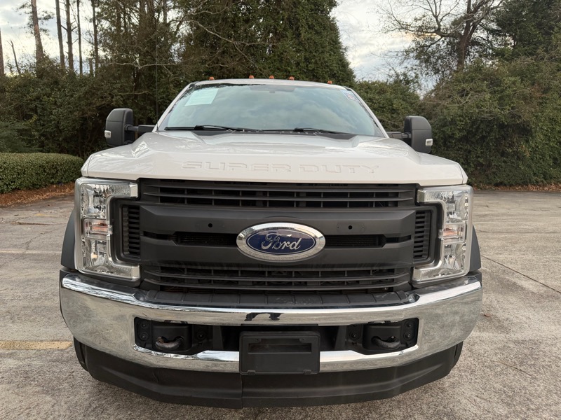 Ford F-450 Super Duty Chassis  2019