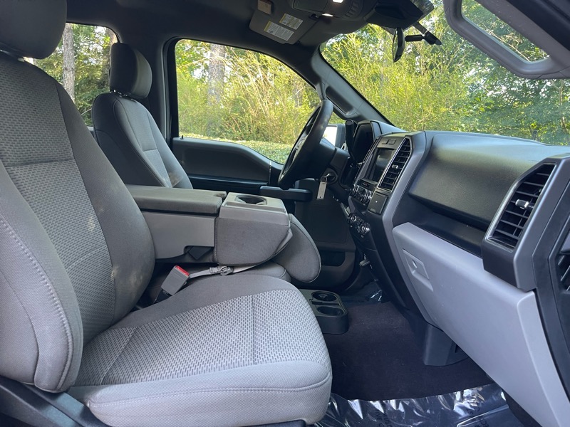 Ford F-150 2WD SuperCab 145" XLT 2019 Ford F-150 2WD SuperCab 145" XLT 2019