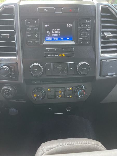 Ford F-150 XLT SuperCrew 5.5-ft. Bed 4WD 2016 Ford F-150 XLT SuperCrew 5.5-ft. Bed 4WD 2016