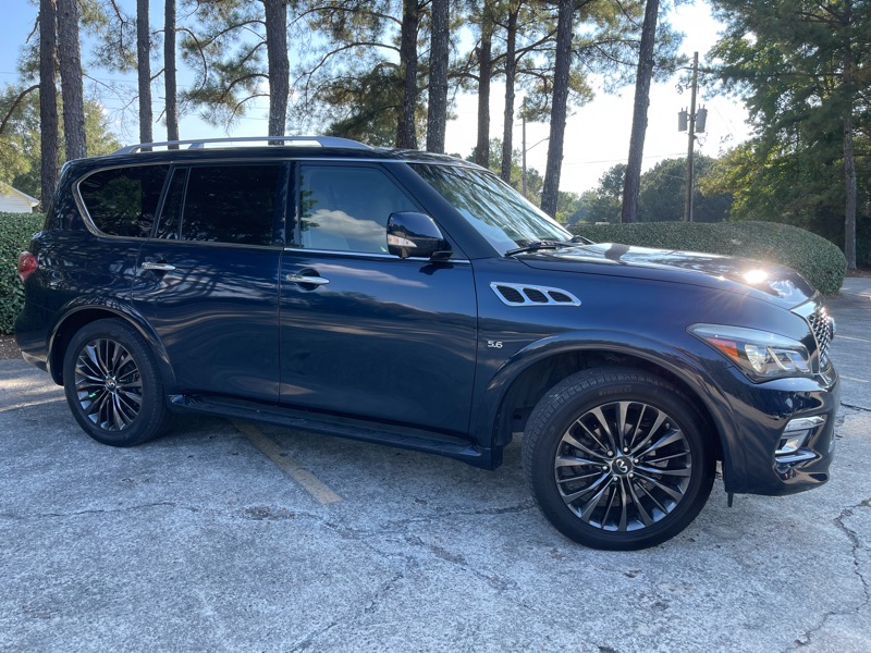 2016 Infiniti QX80 photo 4