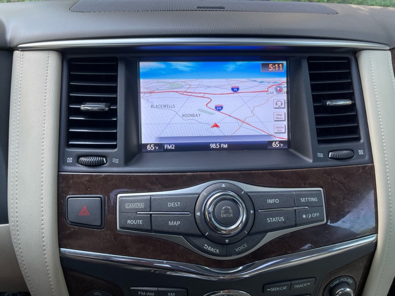 2016 Infiniti QX80 photo 14