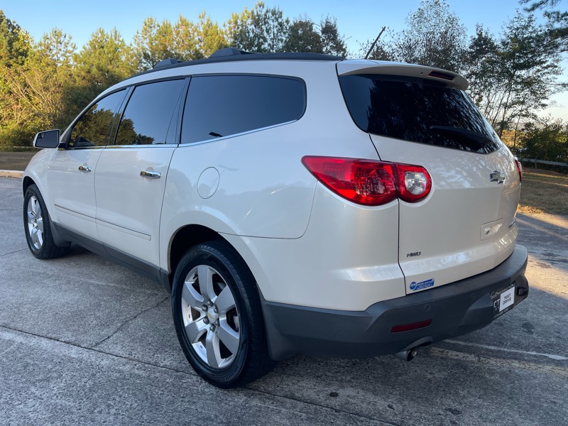 Chevrolet Traverse LTZ AWD 2011 Chevrolet Traverse LTZ AWD 2011