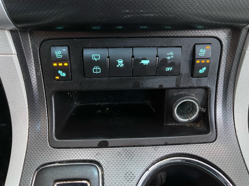 Chevrolet Traverse LTZ AWD 2011 Chevrolet Traverse LTZ AWD 2011