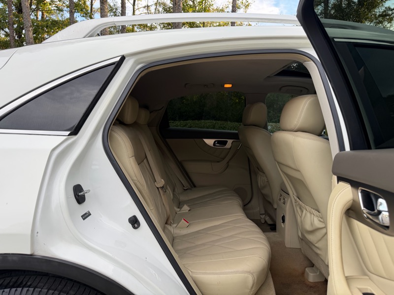 Infiniti FX FX35 2WD 2010 Infiniti FX FX35 2WD 2010