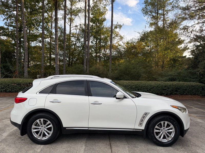 Infiniti FX FX35 2WD 2010 Infiniti FX FX35 2WD 2010