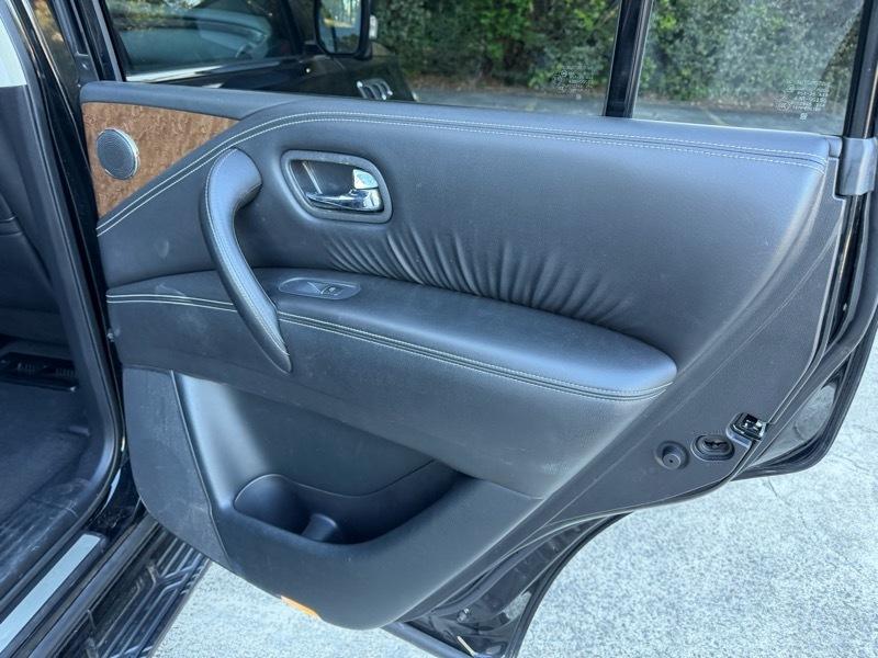 Infiniti QX80 2WD 2016