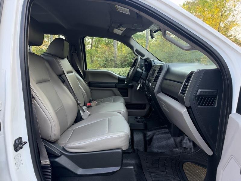 Ford F-450 SD Crew Cab DRW 4WD 2018