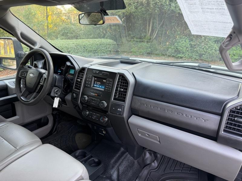 Ford F-450 SD Crew Cab DRW 4WD 2018