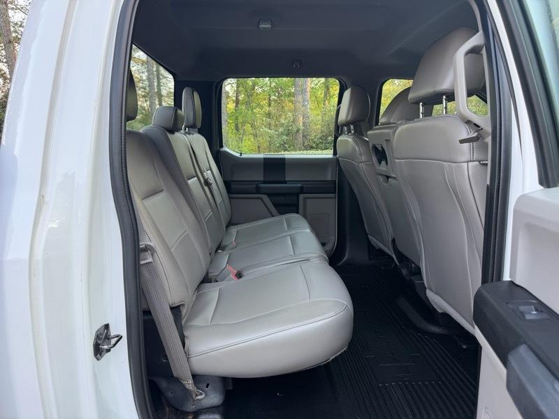 Ford F-450 SD Crew Cab DRW 4WD 2018