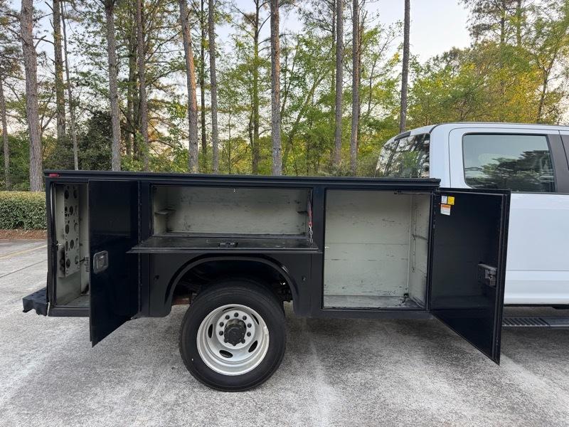 Ford F-450 SD Crew Cab DRW 4WD 2018