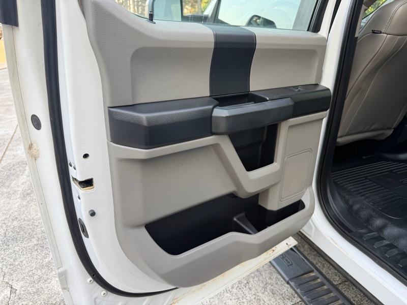 Ford F-450 SD Crew Cab DRW 4WD 2018