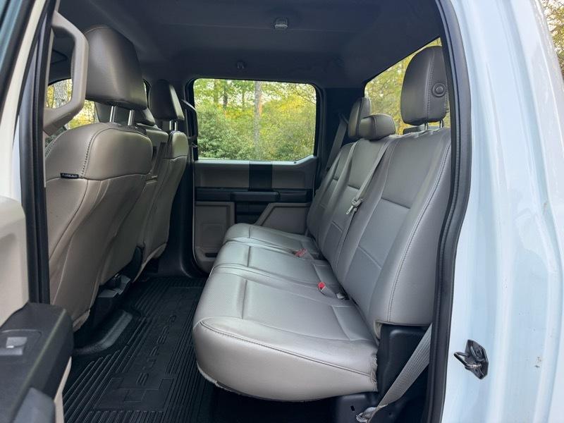 Ford F-450 SD Crew Cab DRW 4WD 2018