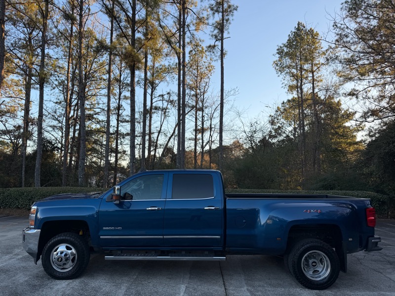 Chevrolet Silverado 3500HD LTZ Crew Cab 4WD 2018