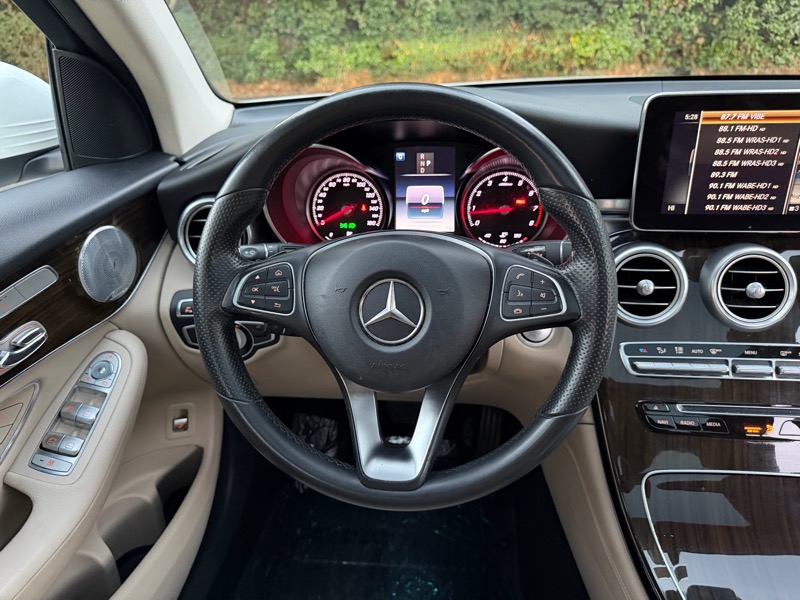 Mercedes-Benz GLC-Class GLC300 4MATIC 2017