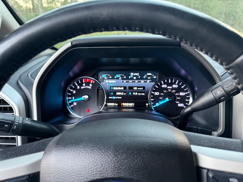 Ford F-350 SD Lariat Crew Cab Long Bed DRW 4WD 2018