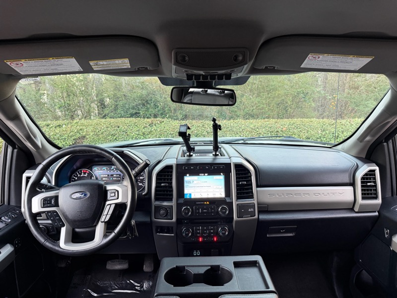 Ford F-350 SD Lariat Crew Cab Long Bed DRW 4WD 2018