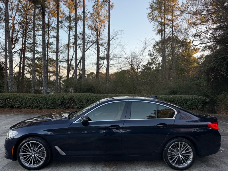 BMW 5-Series 530i xDrive 2019