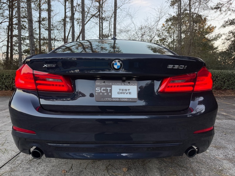 BMW 5-Series 530i xDrive 2019