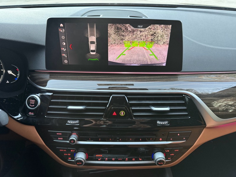 BMW 5-Series 530i xDrive 2019