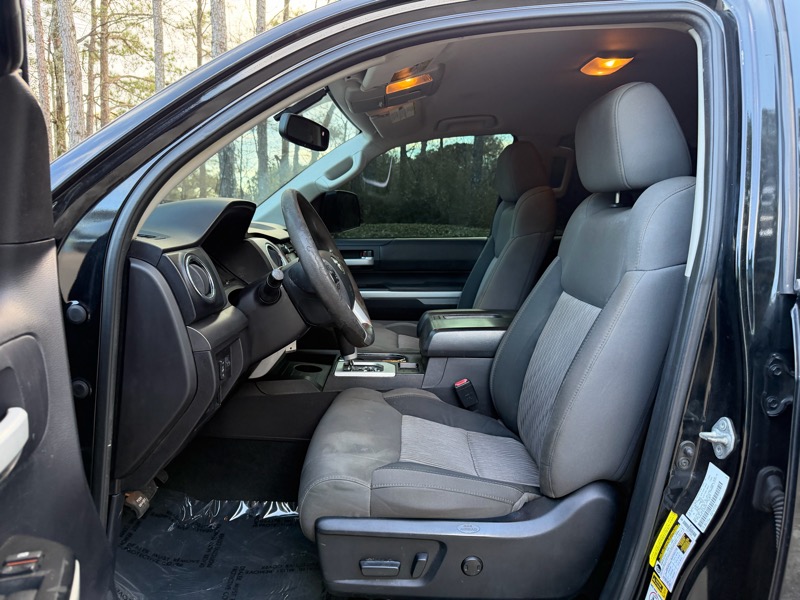 Toyota Tundra SR5 4.6L V8 Double Cab 2WD 2016