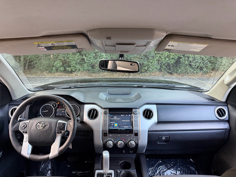 Toyota Tundra SR5 4.6L V8 Double Cab 2WD 2016