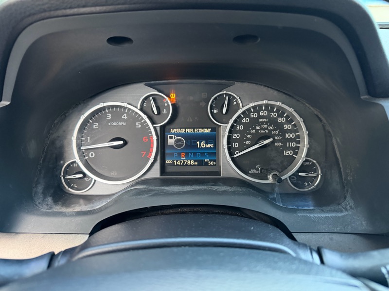 Toyota Tundra SR5 4.6L V8 Double Cab 2WD 2016