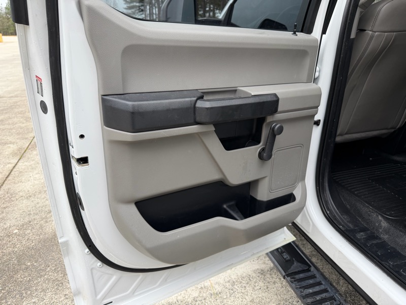 Ford F-250 SD XL Crew Cab Long Bed 4WD 2019