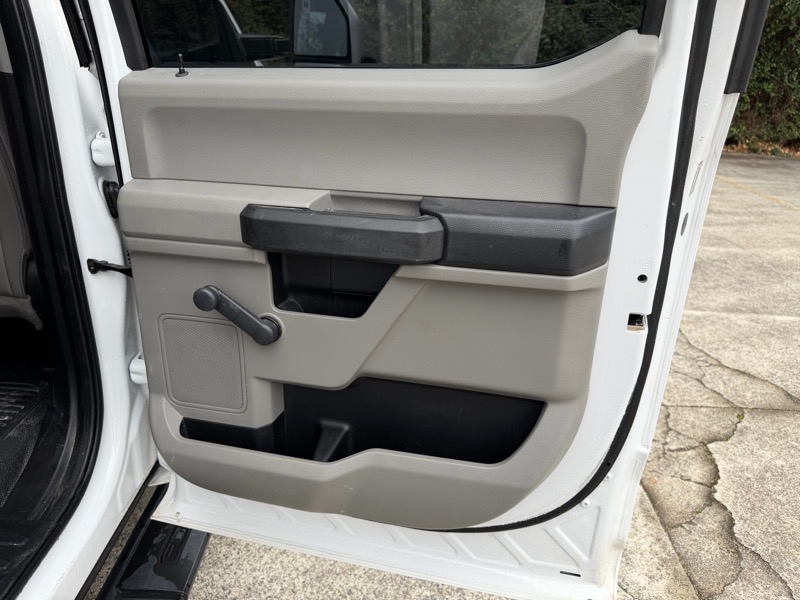 Ford F-250 SD XL Crew Cab Long Bed 4WD 2019