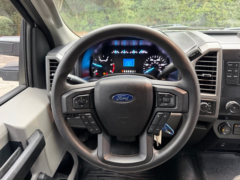 Ford F-250 SD XL Crew Cab Long Bed 4WD 2019
