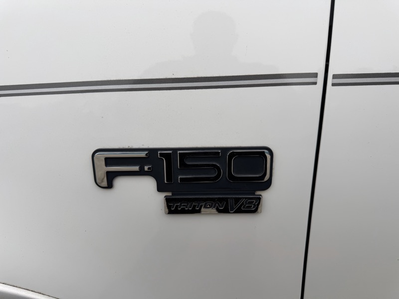 Ford F-150 Lariat SuperCrew 2WD 2003