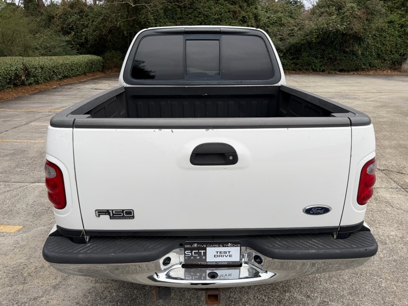 Ford F-150 Lariat SuperCrew 2WD 2003