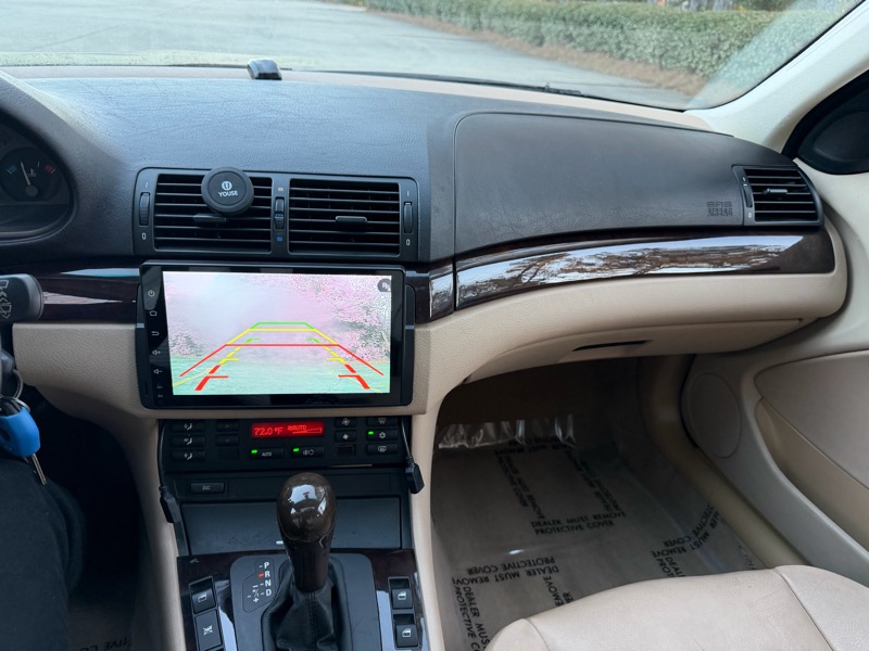 BMW 3-Series 325i Sedan 2005