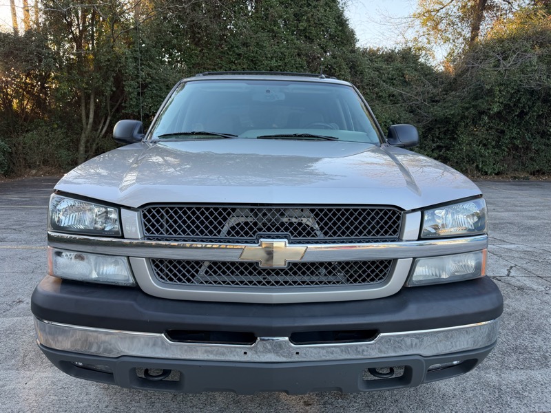 Chevrolet Avalanche 1500 2WD 2004