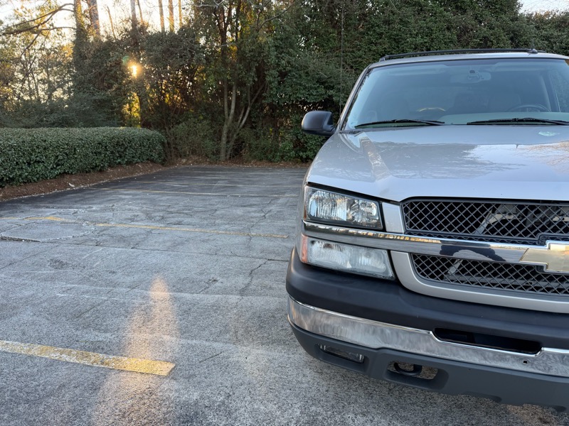 Chevrolet Avalanche 1500 2WD 2004