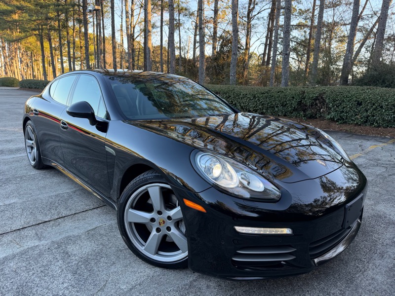 Porsche Panamera 4 2016