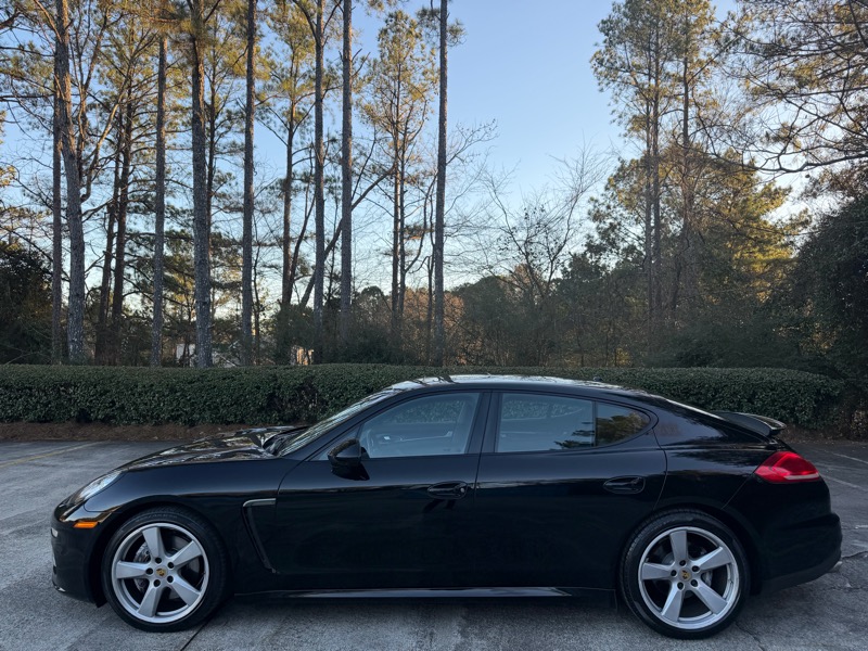 Porsche Panamera 4 2016