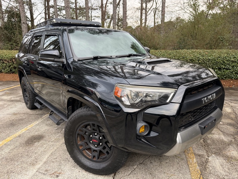 Toyota 4Runner TRD Off Road Premium 4WD (Natl) 2018