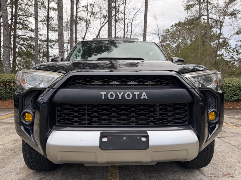 Toyota 4Runner TRD Off Road Premium 4WD (Natl) 2018