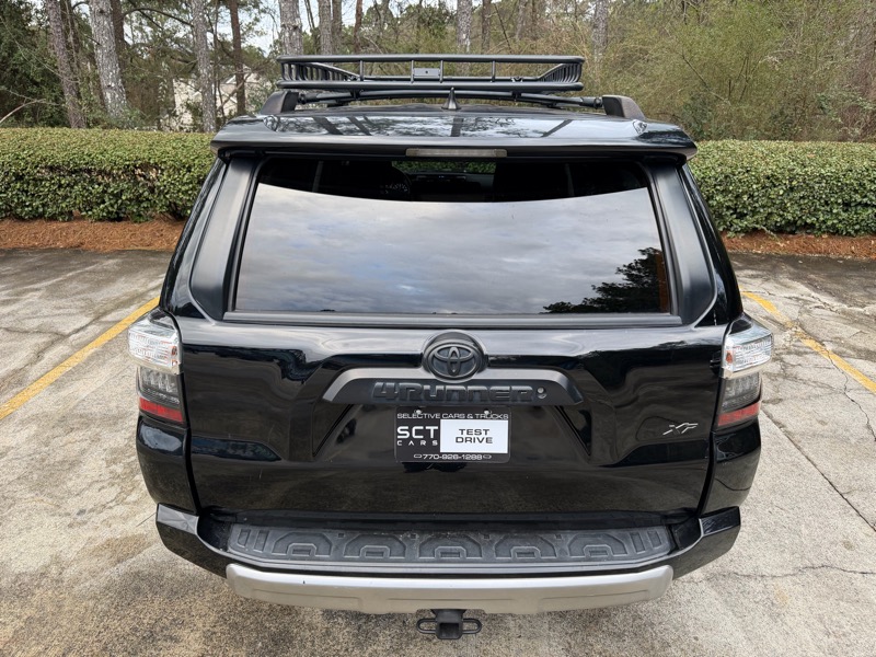 Toyota 4Runner TRD Off Road Premium 4WD (Natl) 2018