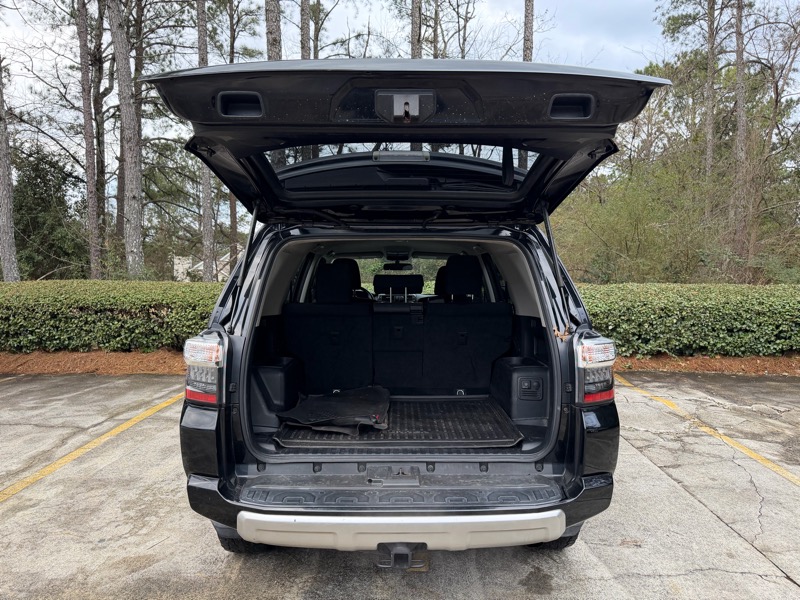 Toyota 4Runner TRD Off Road Premium 4WD (Natl) 2018