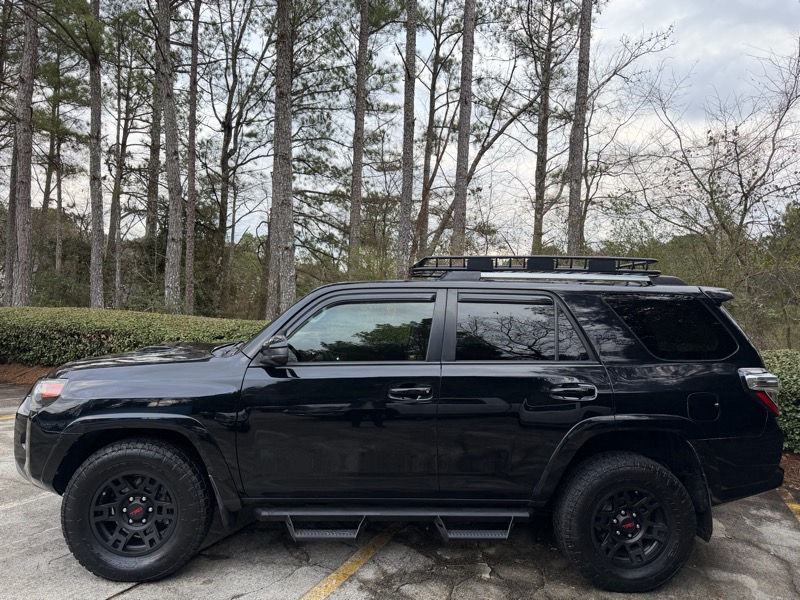 Toyota 4Runner TRD Off Road Premium 4WD (Natl) 2018