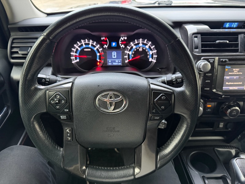 Toyota 4Runner TRD Off Road Premium 4WD (Natl) 2018