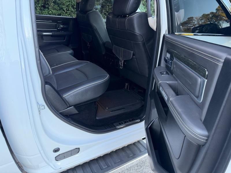 RAM 1500 Limited Longhorn 4x4 Crew Cab 5'7" Box 2014