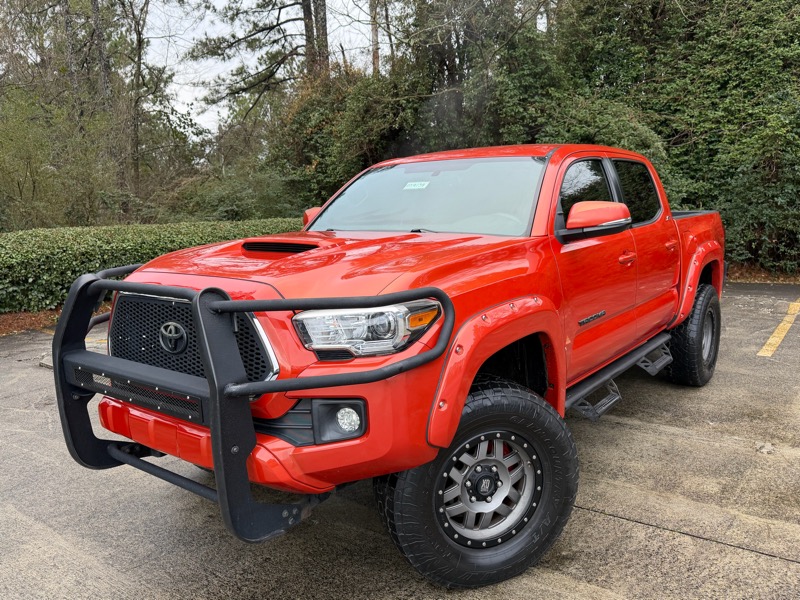 Toyota Tacoma SR5 Double Cab Long Bed V6 6AT 2WD 2017