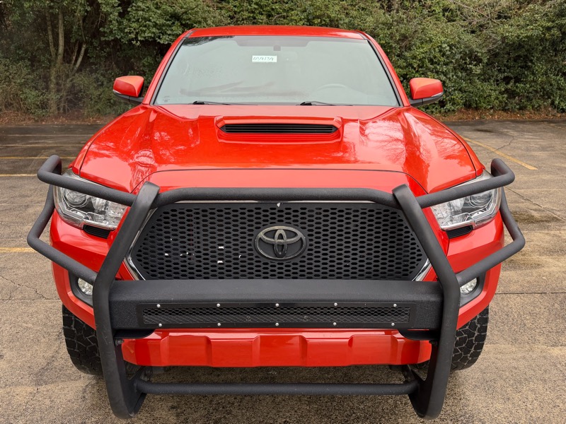 Toyota Tacoma SR5 Double Cab Long Bed V6 6AT 2WD 2017