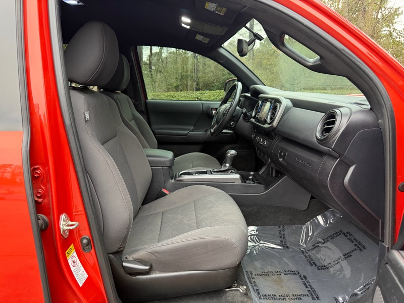 Toyota Tacoma SR5 Double Cab Long Bed V6 6AT 2WD 2017