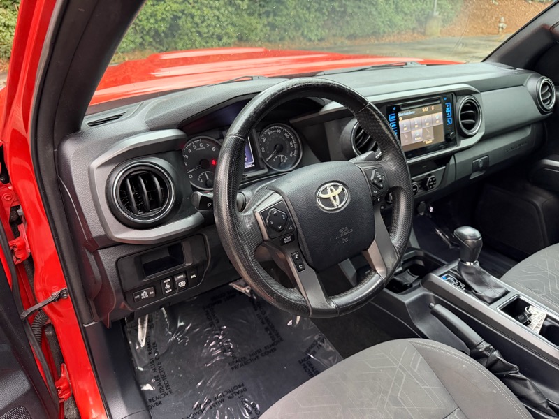 Toyota Tacoma SR5 Double Cab Long Bed V6 6AT 2WD 2017