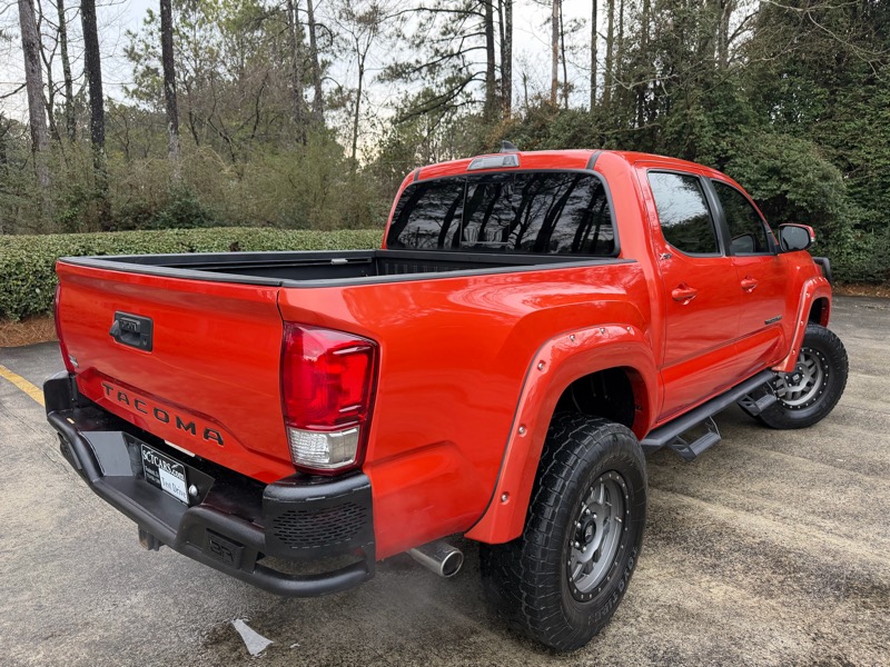 Toyota Tacoma SR5 Double Cab Long Bed V6 6AT 2WD 2017