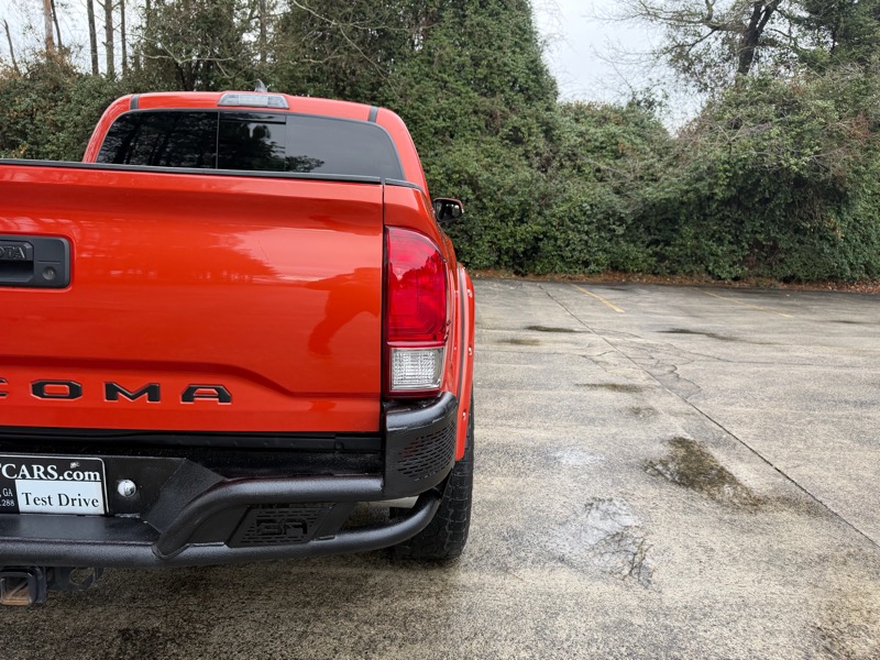 Toyota Tacoma SR5 Double Cab Long Bed V6 6AT 2WD 2017